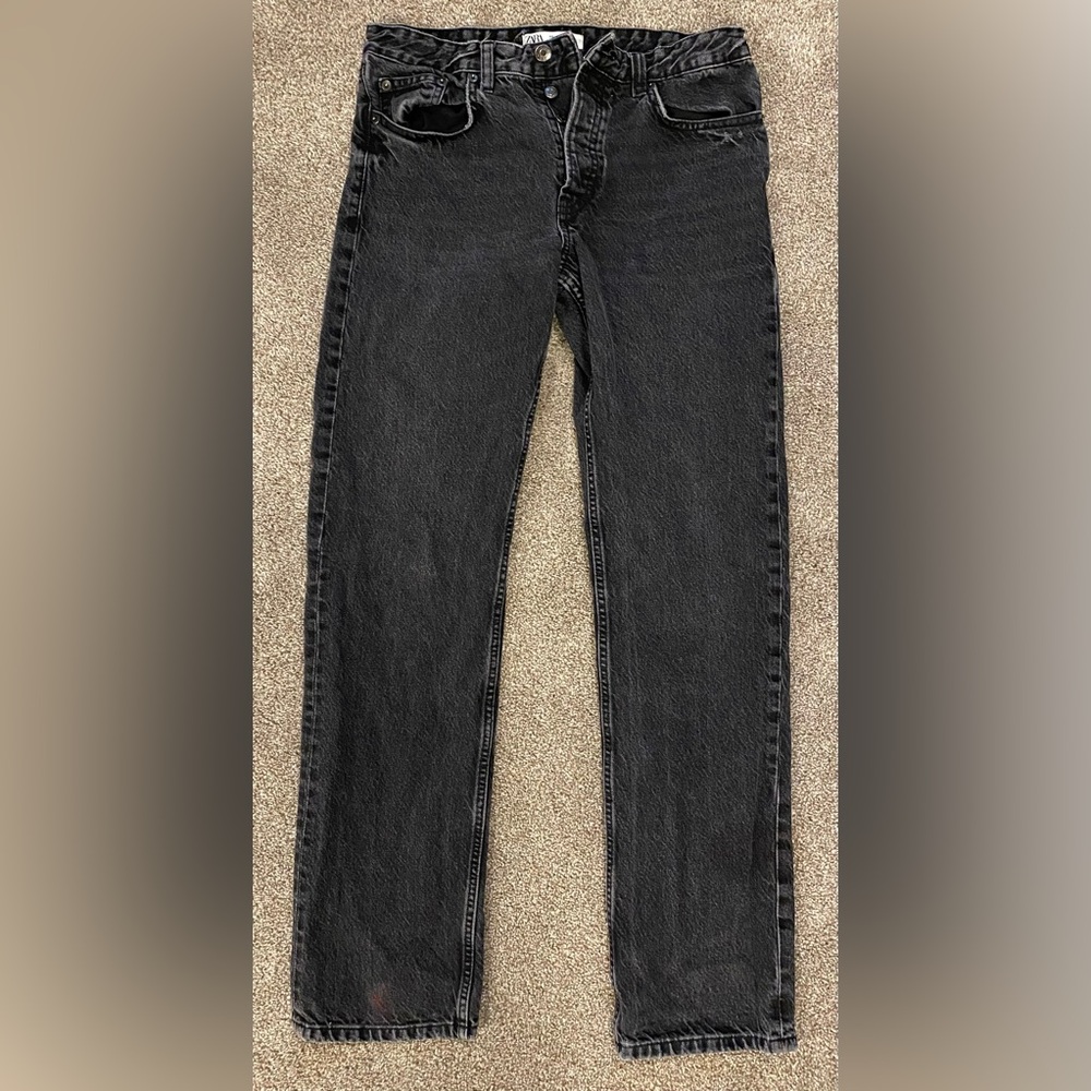 Zara Straight Fit Jeans